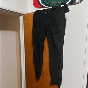 Men's Wrangler Black Cargo Pants